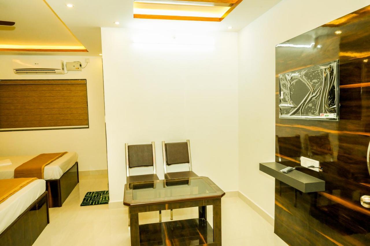 S S Residency Otel Padubidri Dış mekan fotoğraf