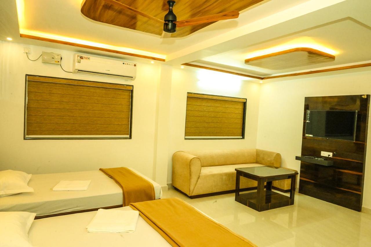 S S Residency Otel Padubidri Dış mekan fotoğraf