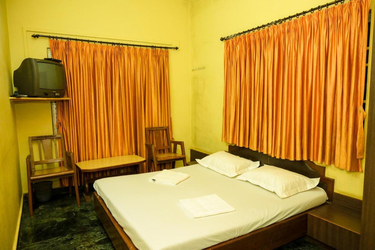 S S Residency Otel Padubidri Dış mekan fotoğraf